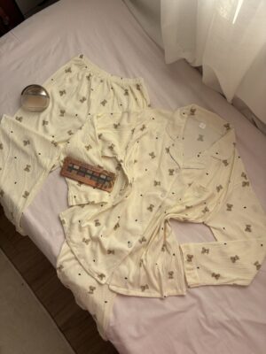 Pyjama ????