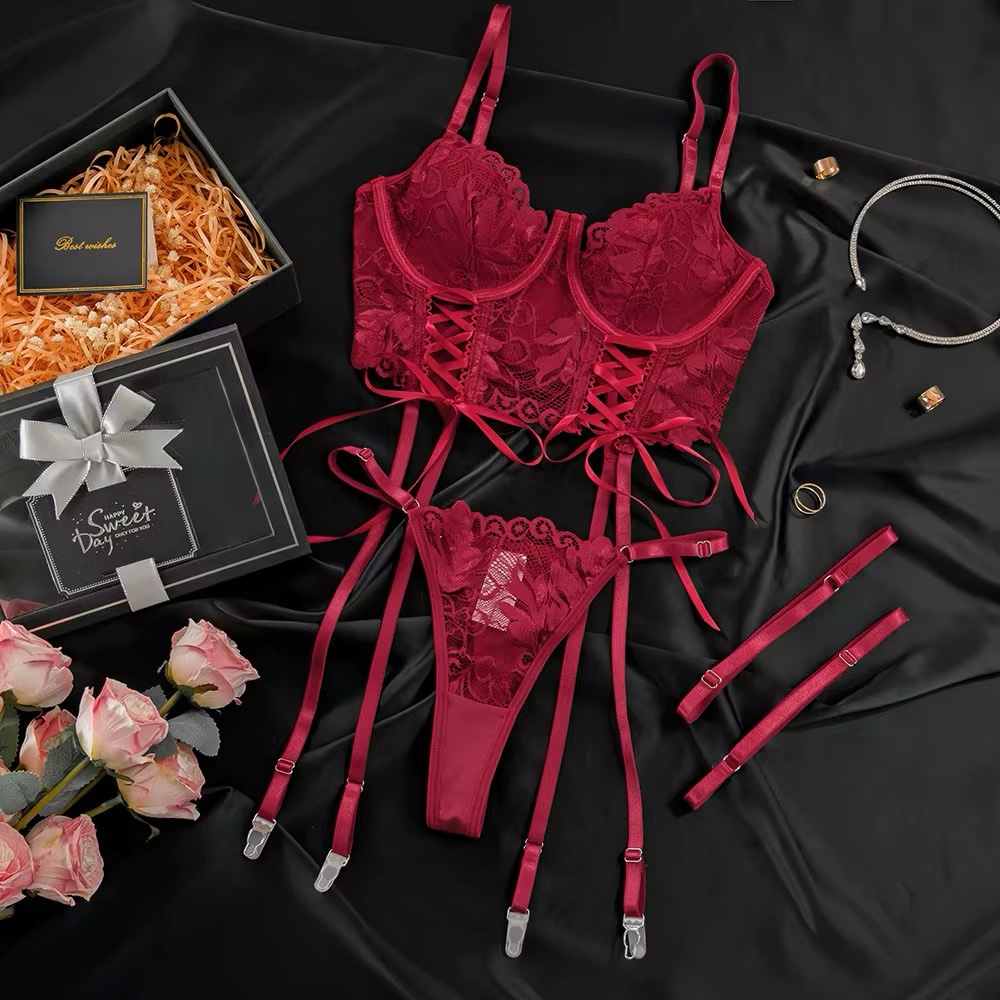 ensmble-rouge-%e2%9d%a4%ef%b8%8f%f0%9f%8c%b9